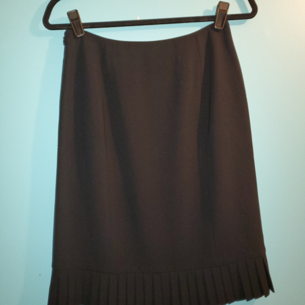 Ann Taylor Jacket/Skirt Set - Picture 4 of 7